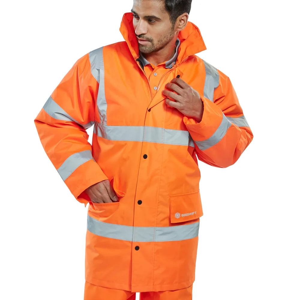 High Visibility Constructor Jacket – Safety and Comfort Combined