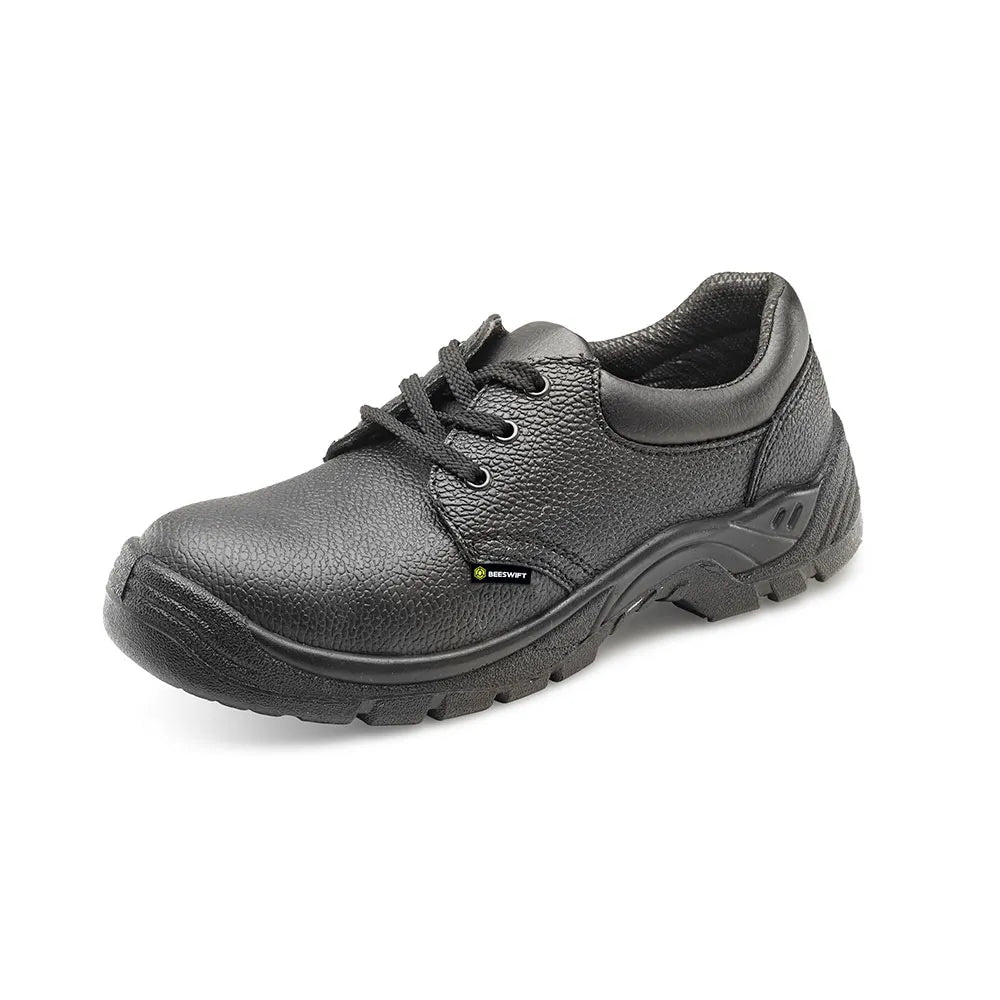 Reliable Standard Safety Shoes | Comfort and Safety Combined