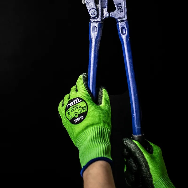 Green Cut Level D Traffi TG5010 Gloves – Ideal for Industrial Applications